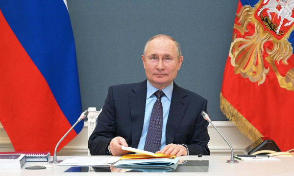 Росстат уверяет, что Путин в 2021 году помог россиянам разбогатеть. Как так вышло?